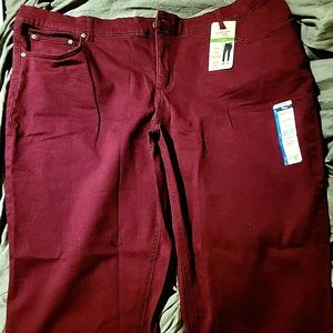 NWT 22W High Rise Burgundy Jeans